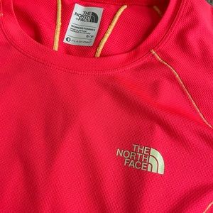 The North face long sleeve women’s flash dry work out top.